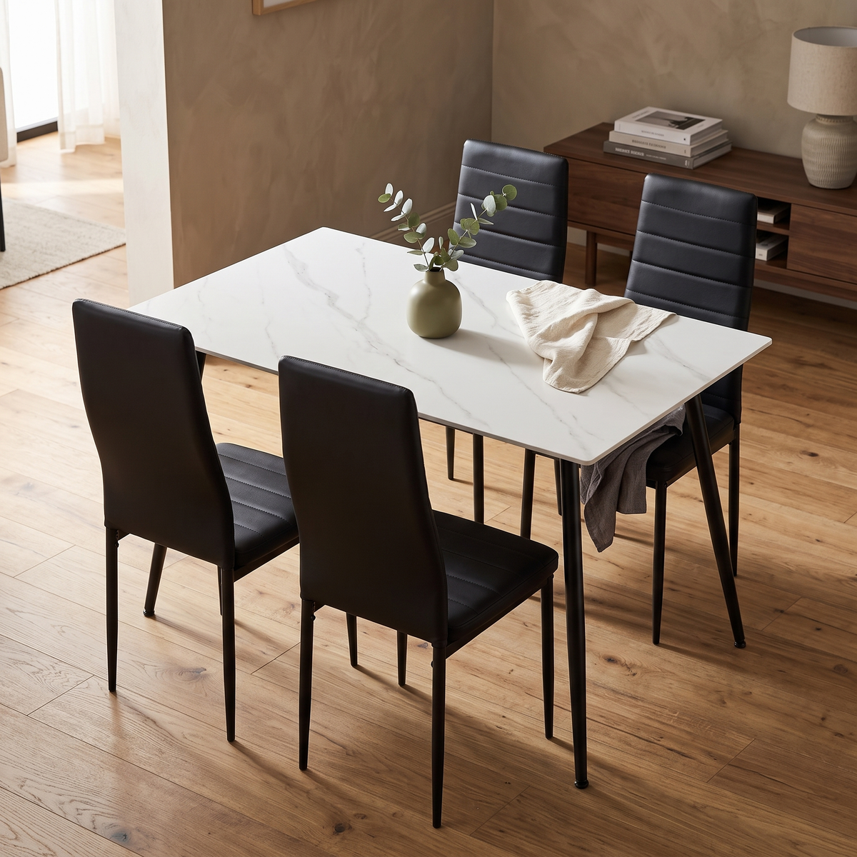 Ceramon Eettafelset met 4 Tino Stoelen - Wit – fotorealistisch interieur 2