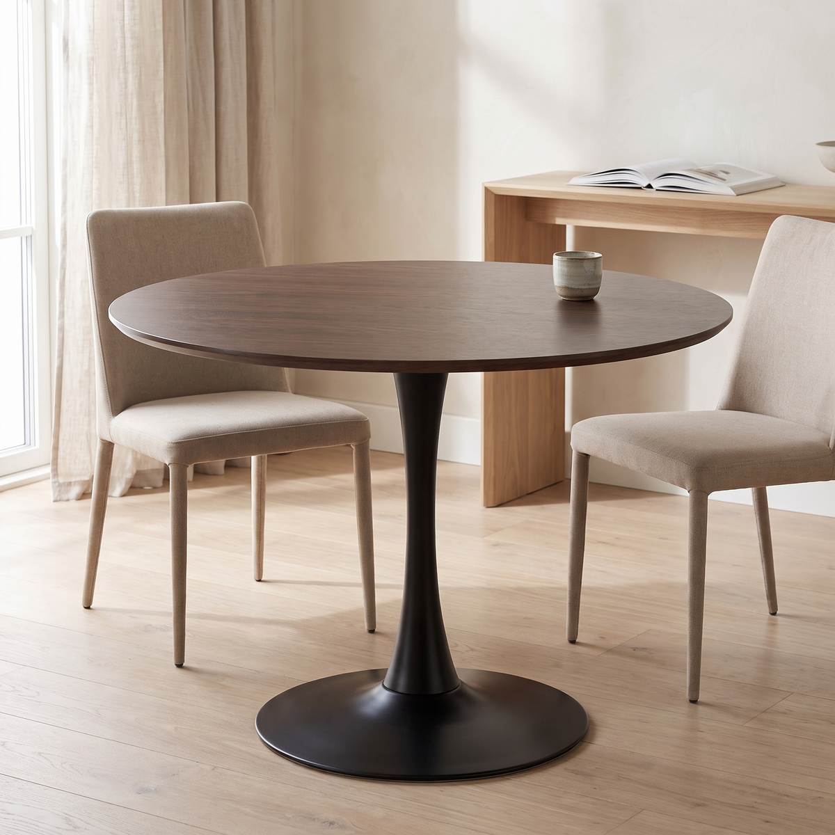 Eettafel ORBIS 100 Bruin – fotorealistisch interieur 1