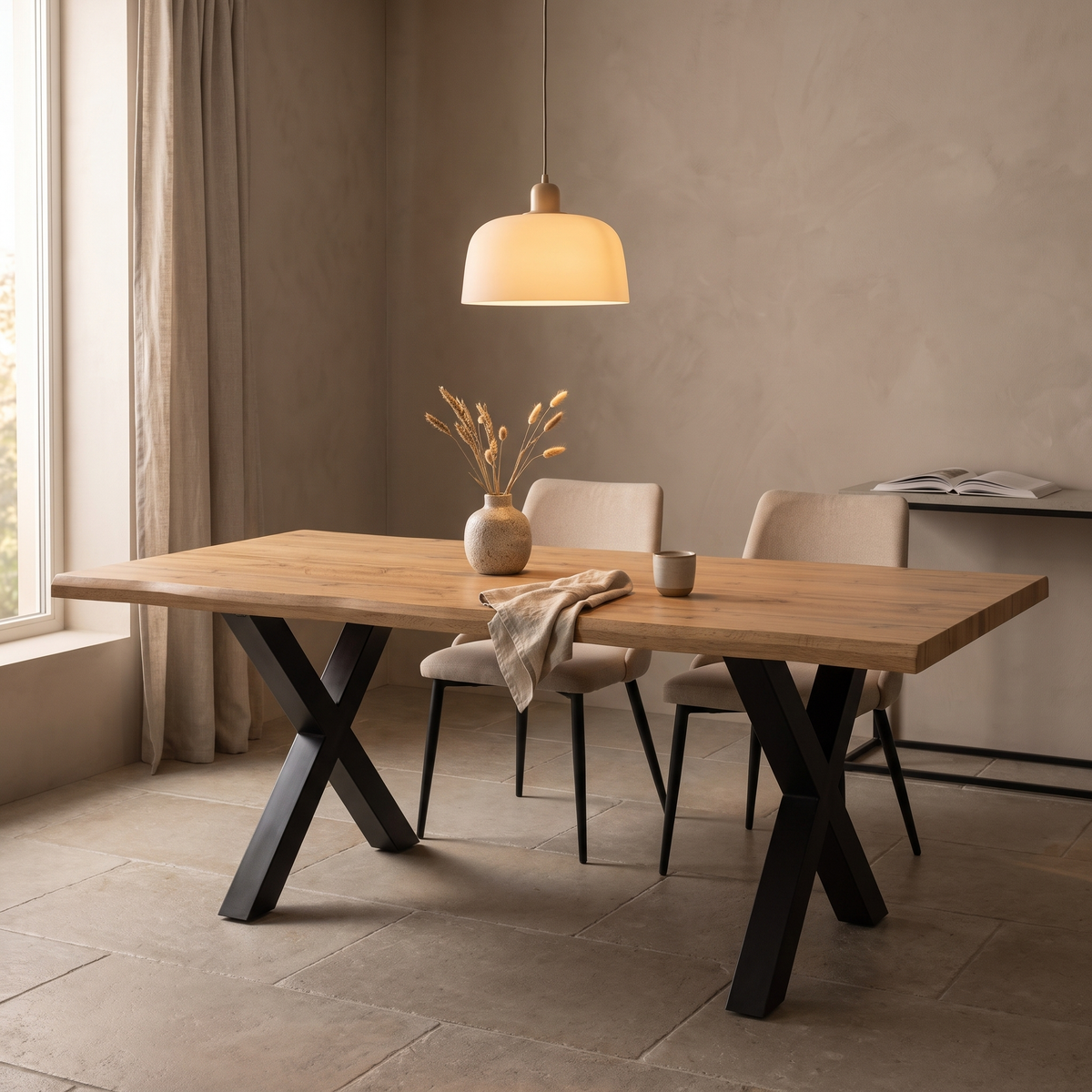 Eettafel ROBUL 140 Naturel – fotorealistisch interieur 2